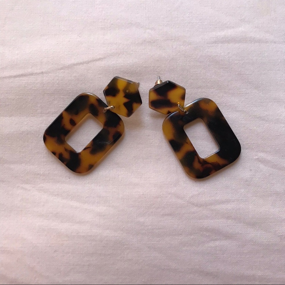 Tortoise shell earrings